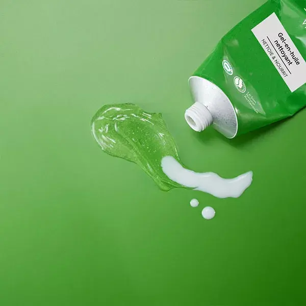 Gel de limpeza em óleo orgânico Weleda Skin Food 75ml