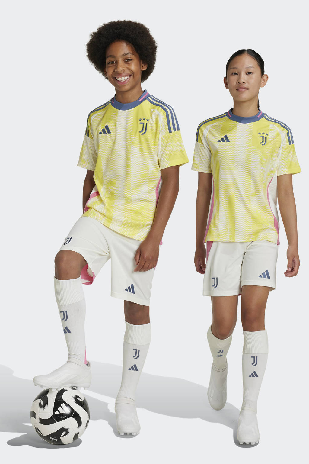 adidas Junior Juventus FC voetbalshort Uit