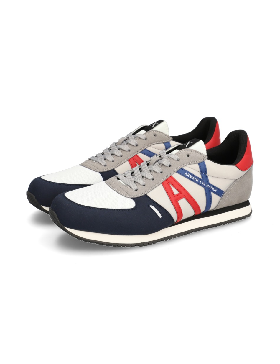 Sneaker