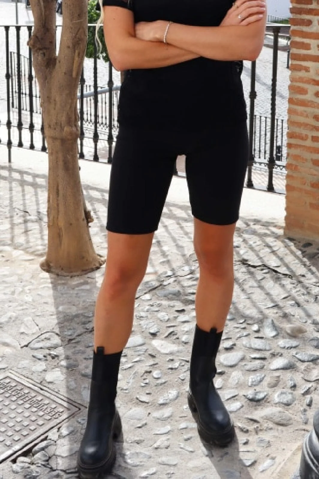 Liberte Henne-Long-Bicyle-Shorts black