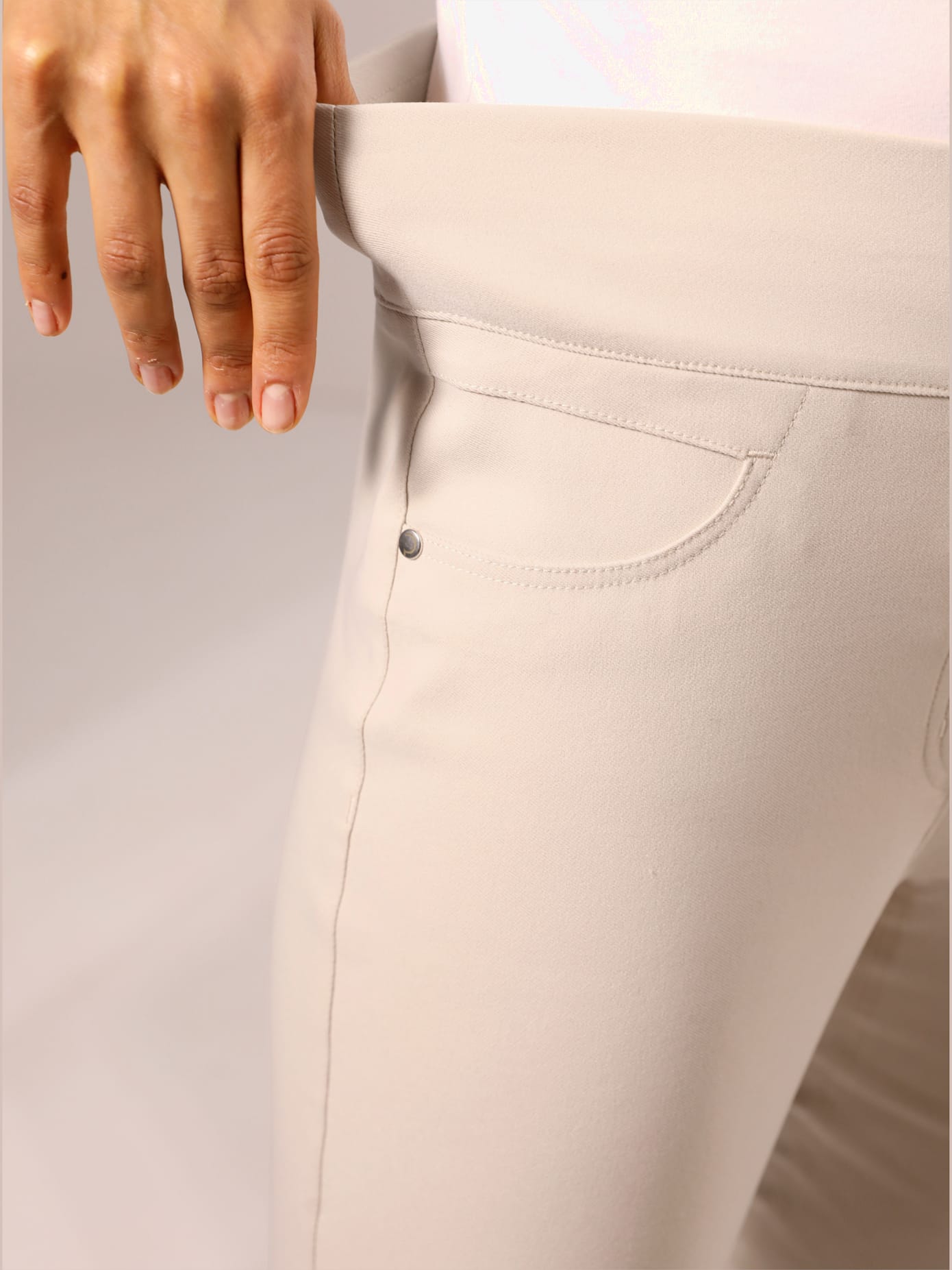Élégant pantalon extensible qualité viscose extensible souple