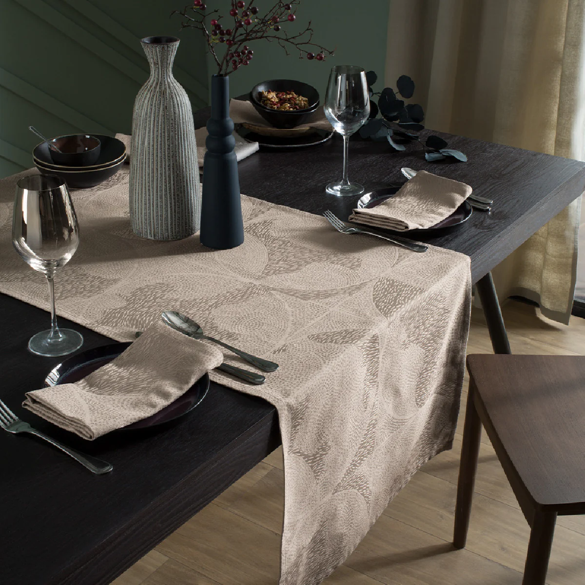 Chemin de table pur coton brun 155X55 Garnier Thiebaut