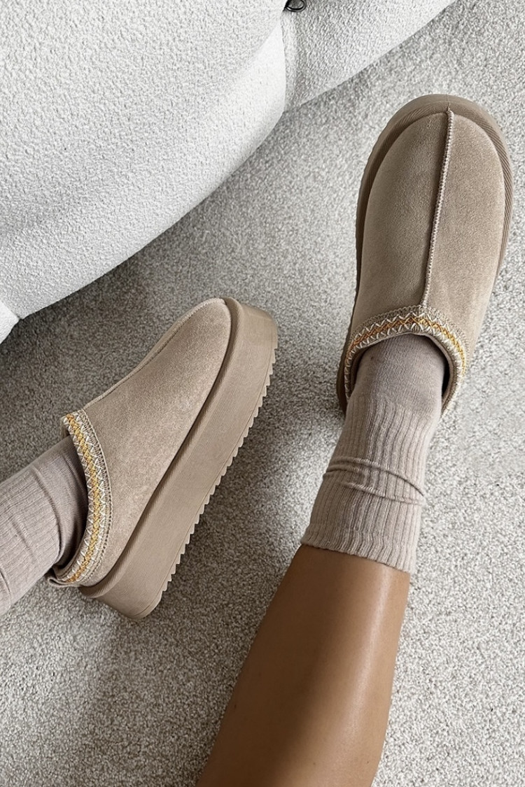 Bottines chaussons en velours compensés