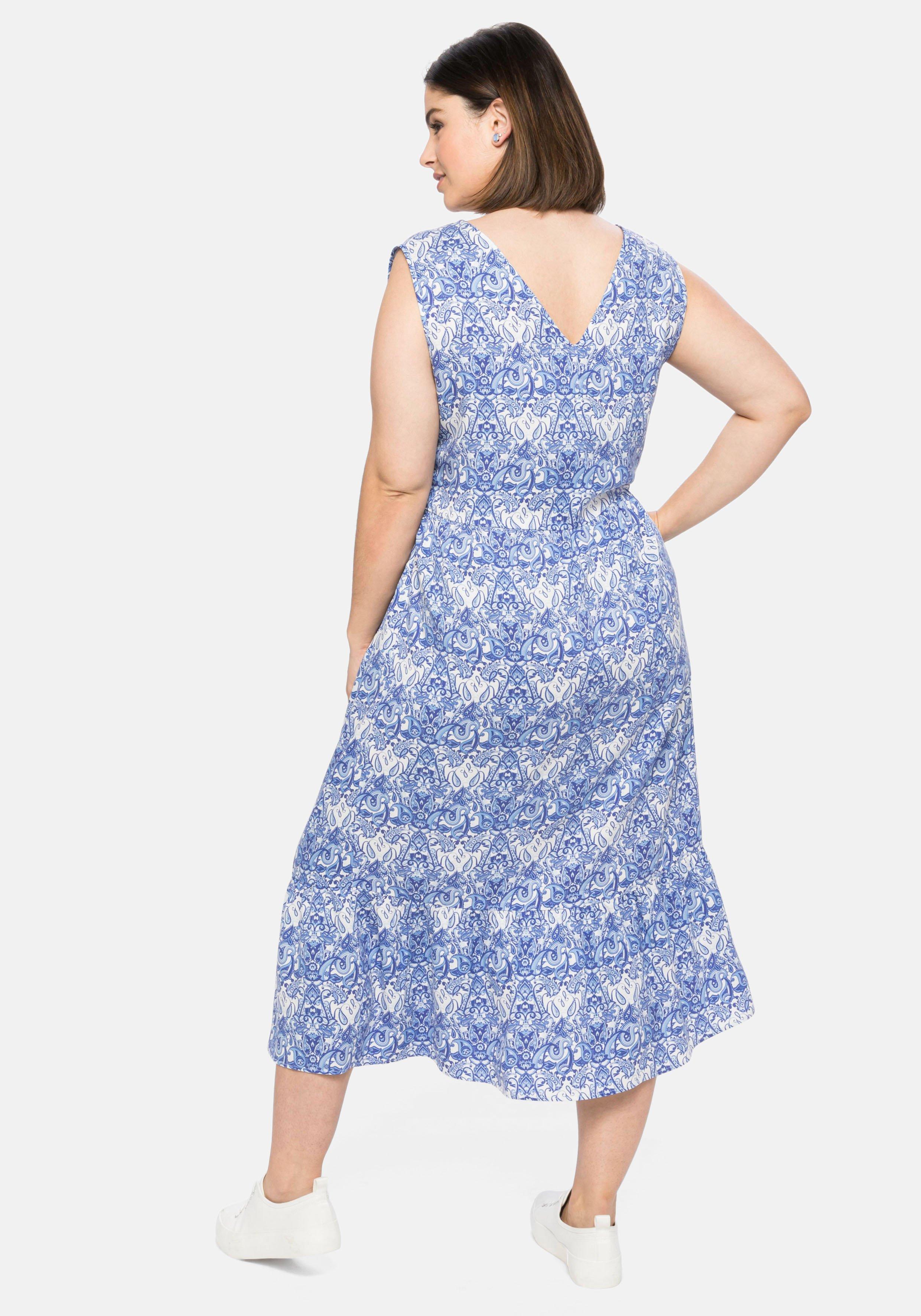 Trägerkleid mit V-Ausschnitt und Alloverprint
