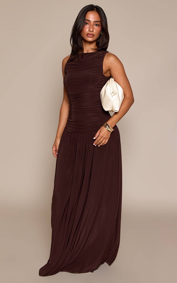Chocolat Robe Maxi Fluide En Tissu Slinky Froncé Petite Taille