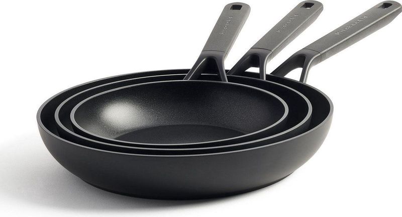 KitchenAid - Classic Pannenset - Zwart - Aluminium - Set van 3