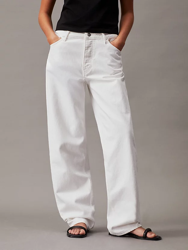 Calça jeans reta dos anos 90