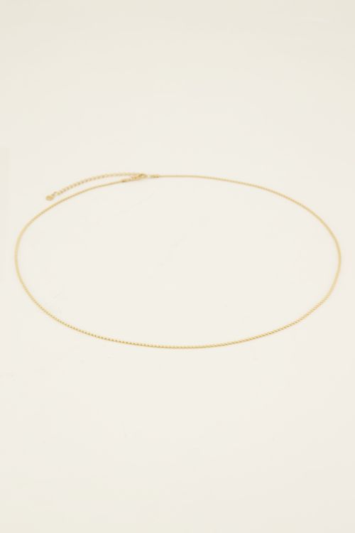 Lange ketting met platte schakels