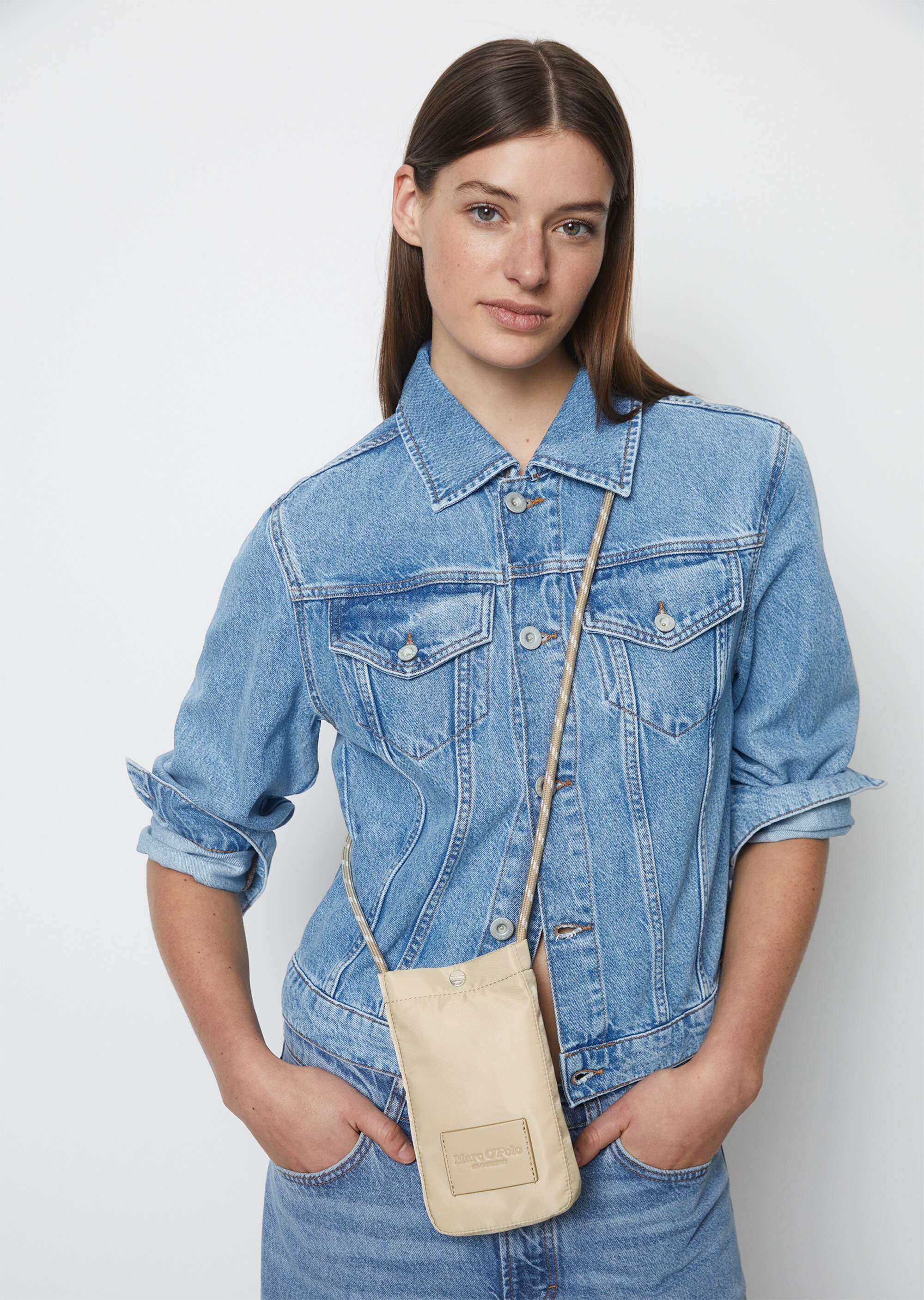 Smartphone-Tasche aus recyceltem Material