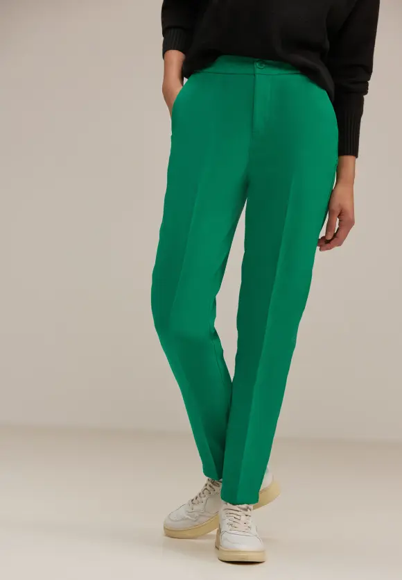 Loose Fit Twillhose - fresh spring green