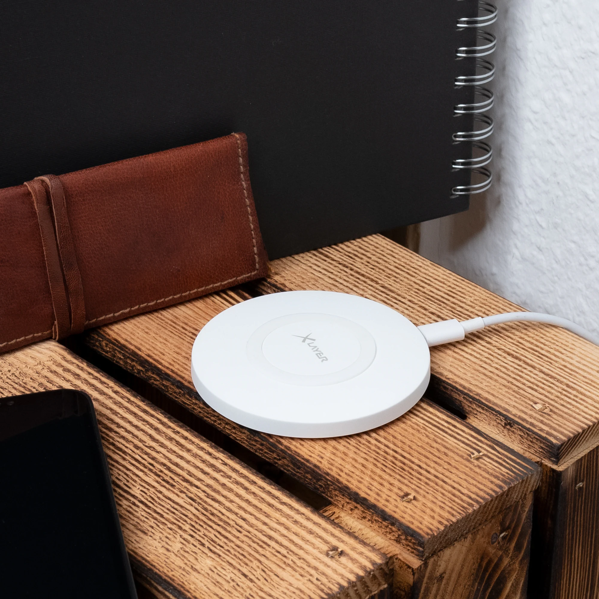 Xlayer WIRELESS Ladegerät XLayer Wireless Charging Pad Basic 10W Qi-zertifiziert White
