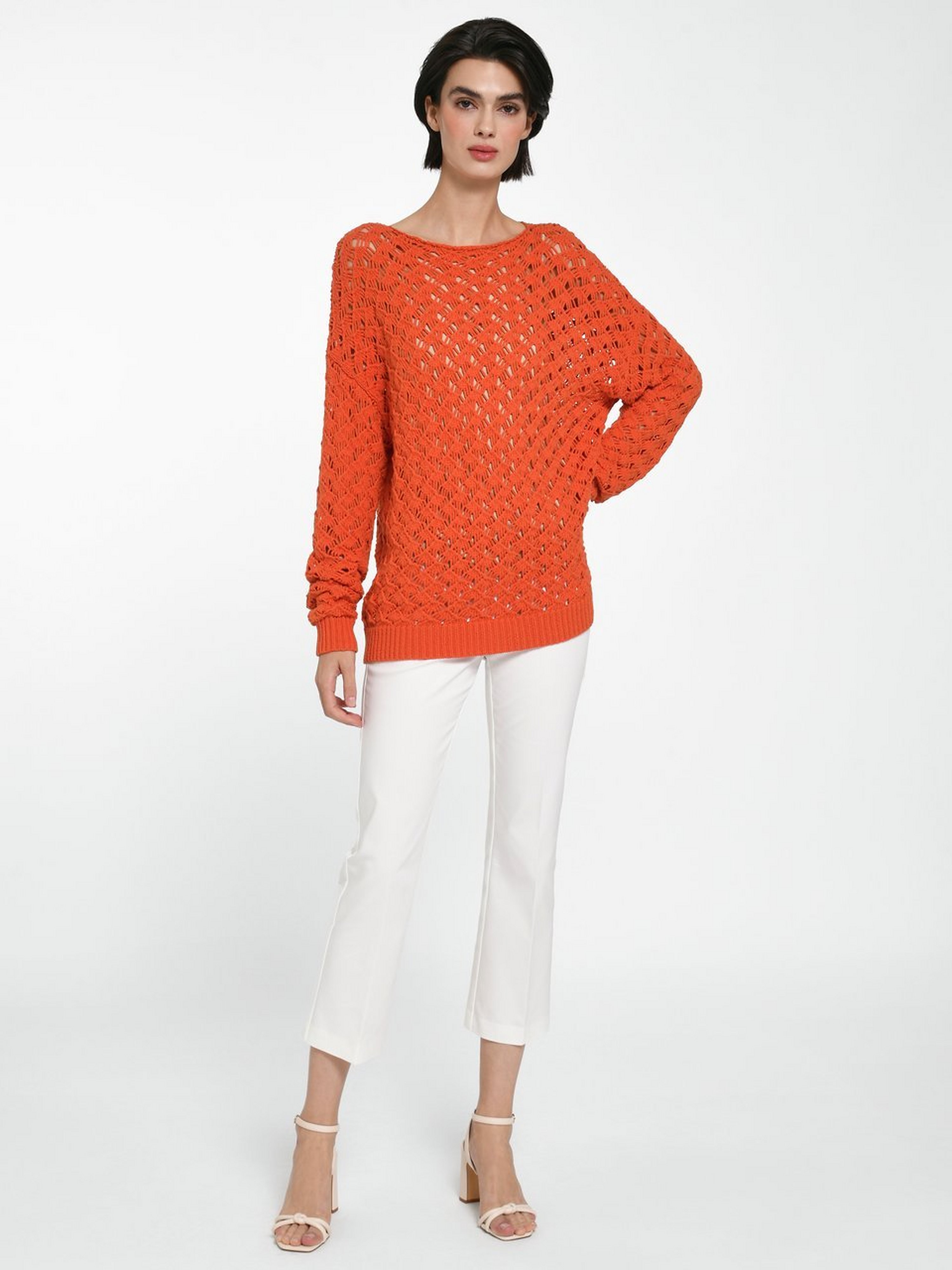 Pullover mit U-Boot-Ausschnitt