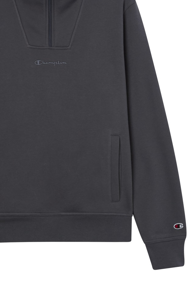 Champion Sweatshirt