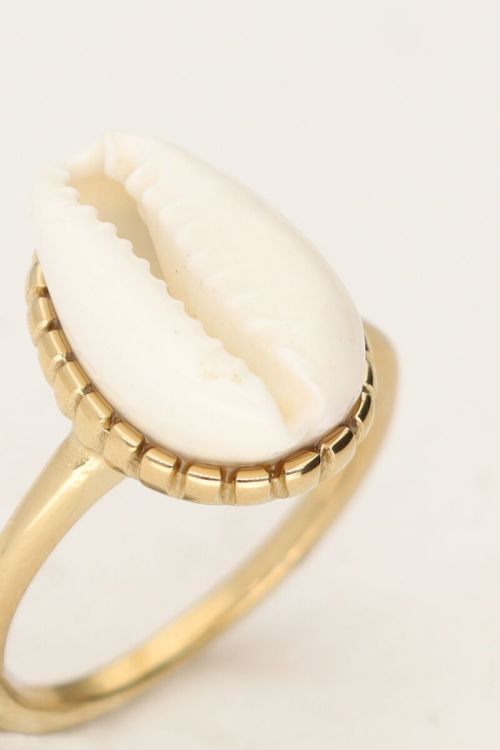 Statement ring met schelp