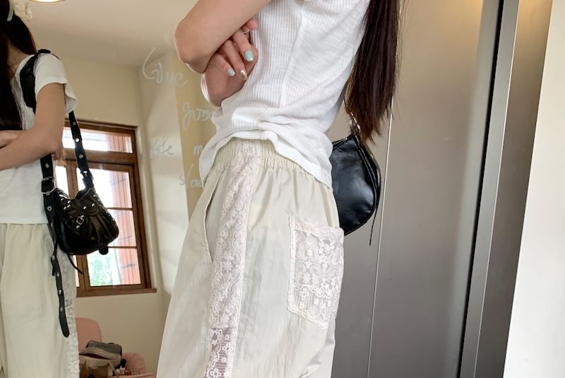 Shinsei - Broek met elastische taille en kanten paneel en wijde pijpen