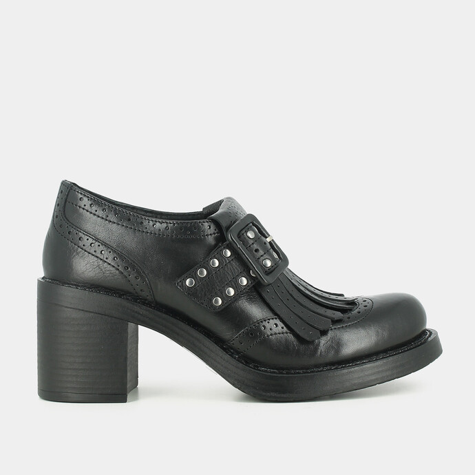 Mocassins à talons et pates frangées  en cuir noir