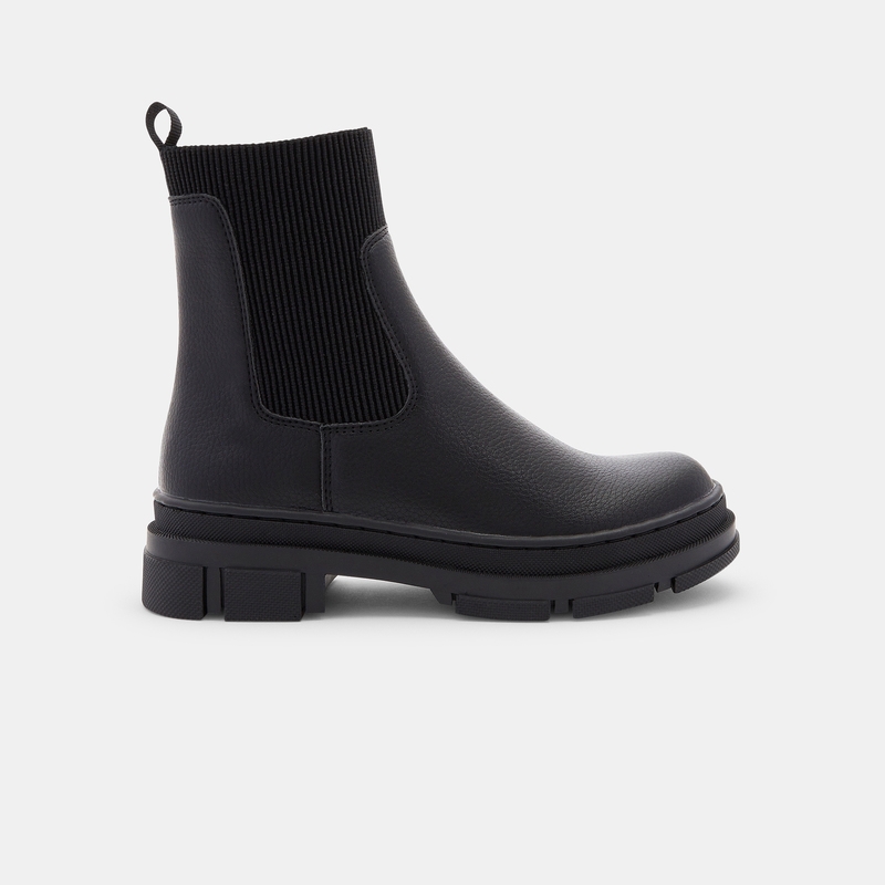Boots semelles crantées noires fille