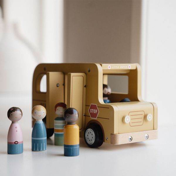 Schoolbus met poppetjes FSC