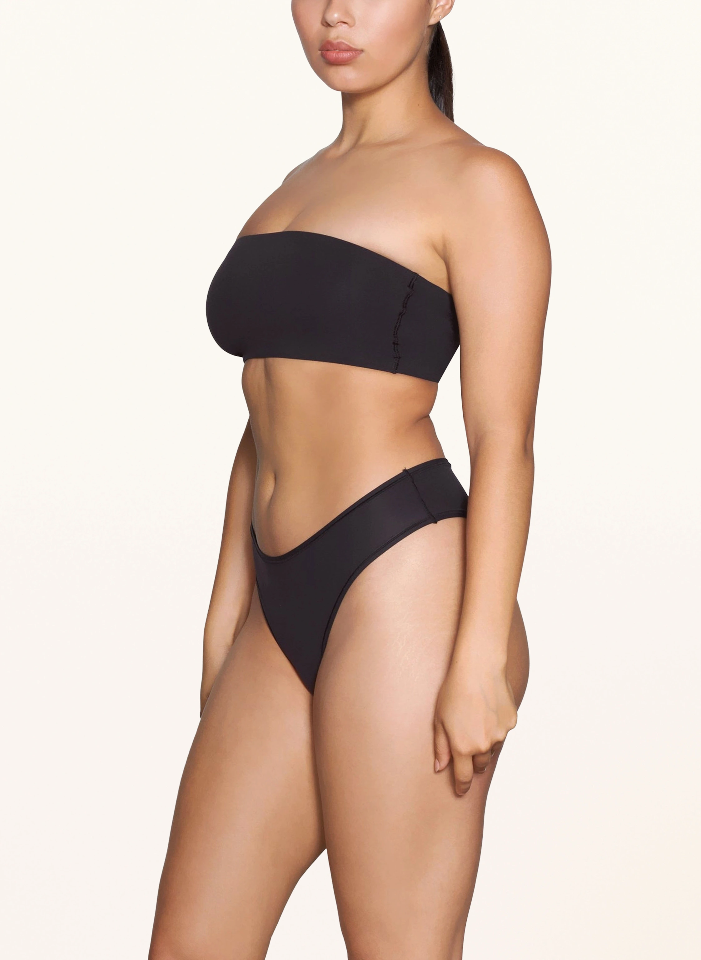 SKIMS Slip FITS EVERYBODY