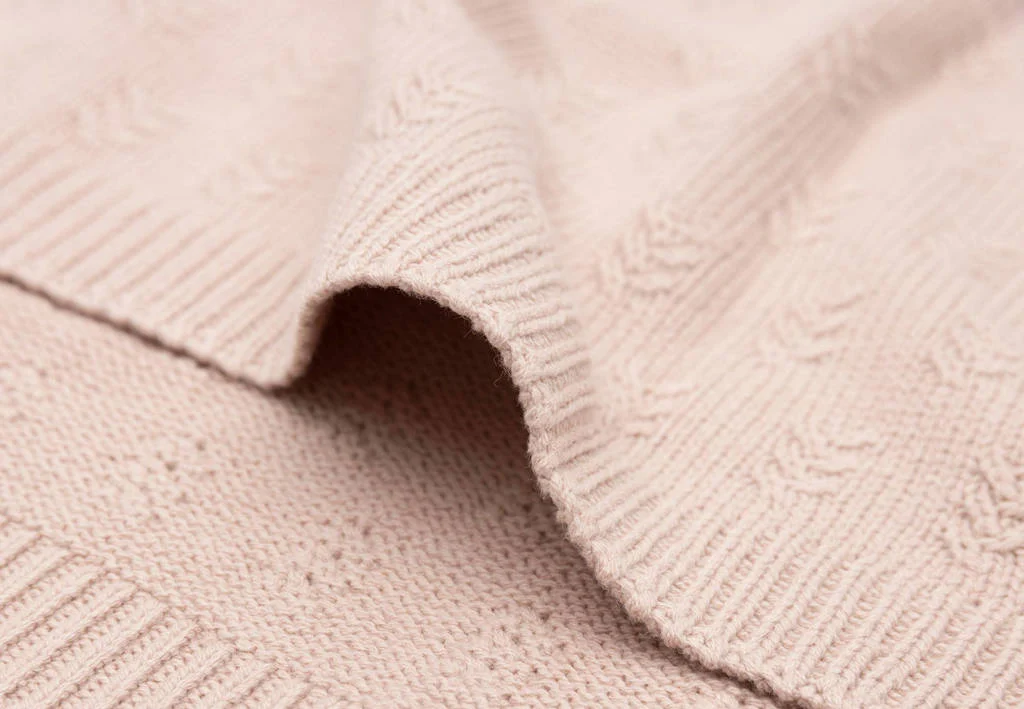 baby wiegdeken 75x100cm Grain Knit - Wild Rose