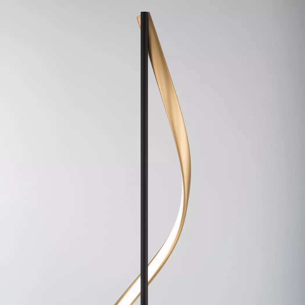 LED-Stehlampe Q-Swing
