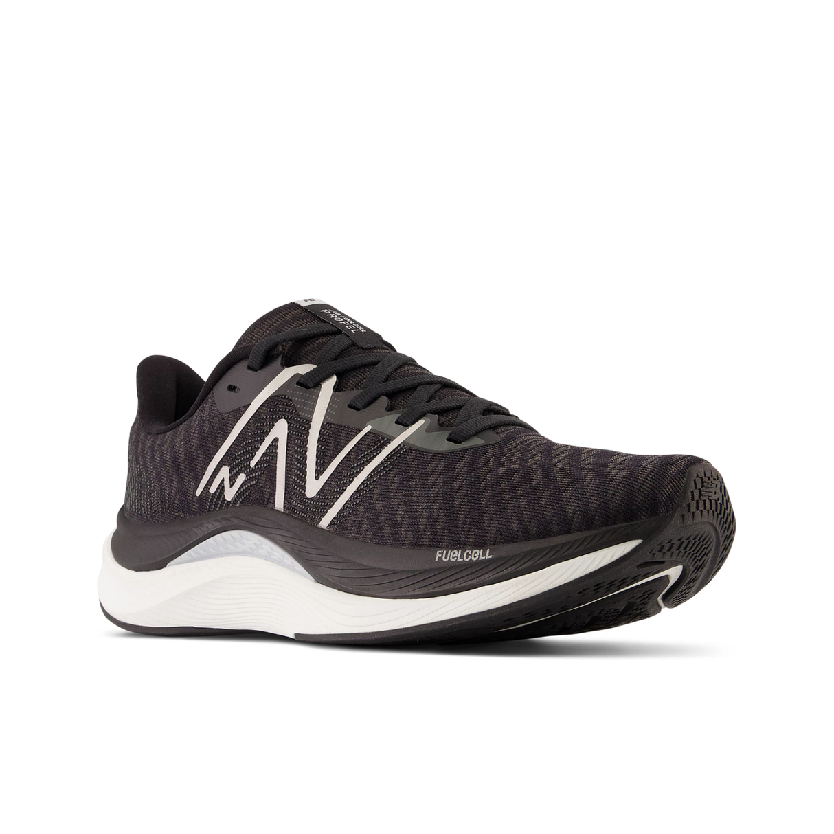 New Balance<br>FuelCell Propel V4