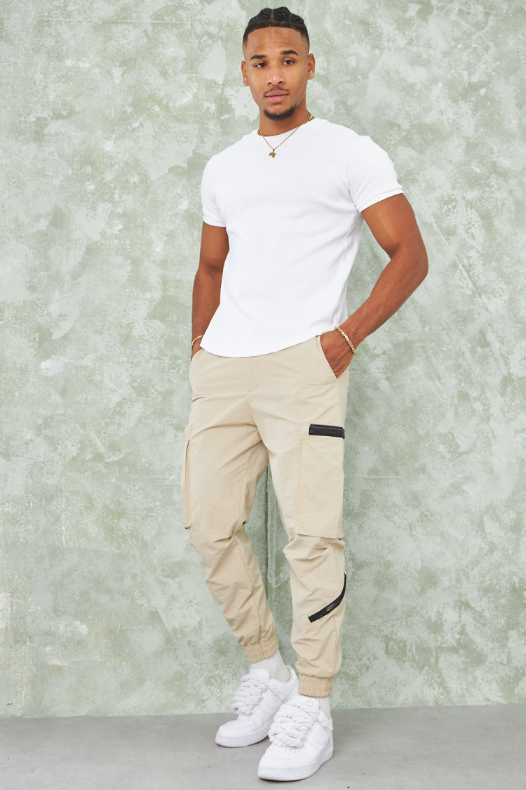 Pantalon beige en toile à poches
