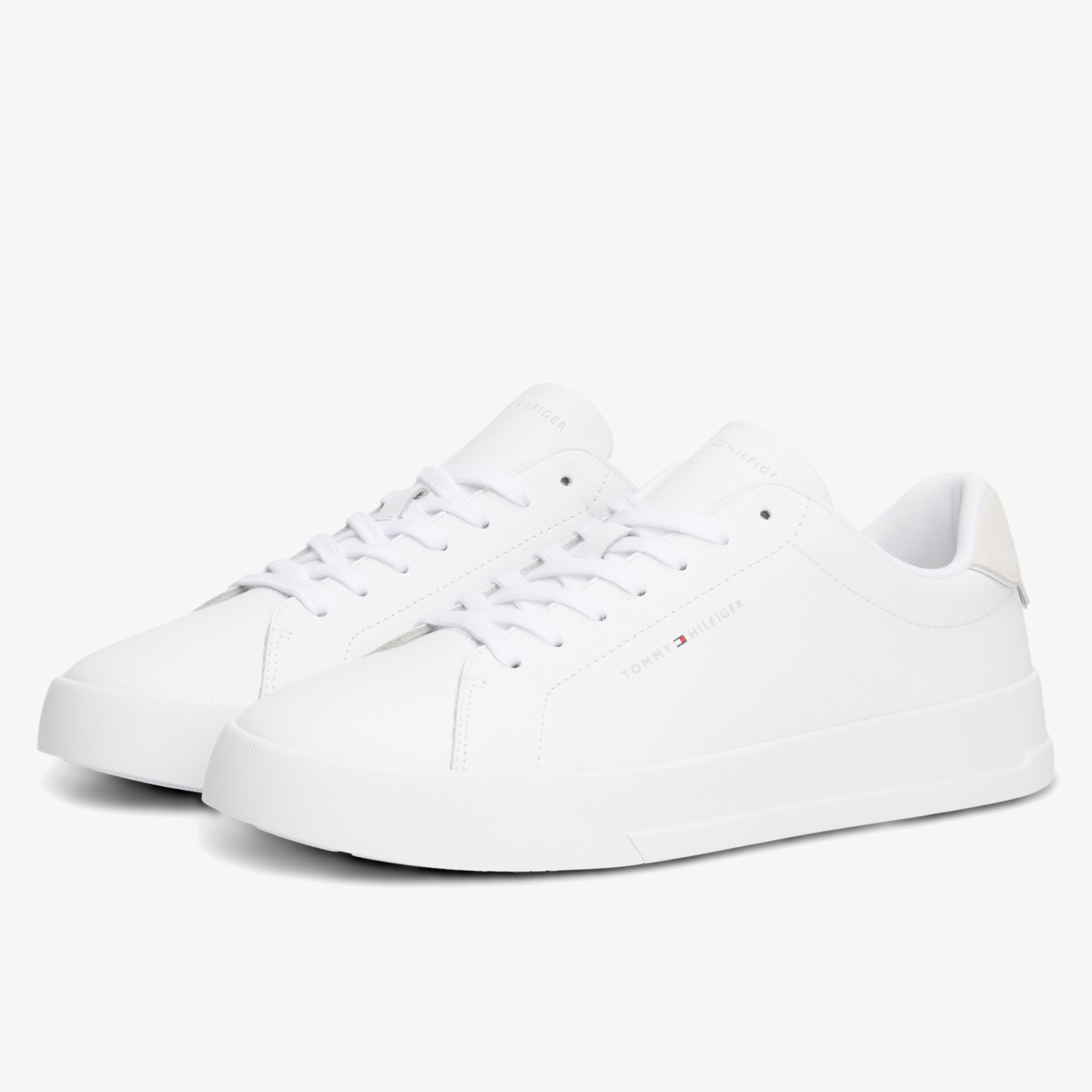 TOMMY HILFIGER Court LTH Detail ESS Herren Sneaker Low weiß