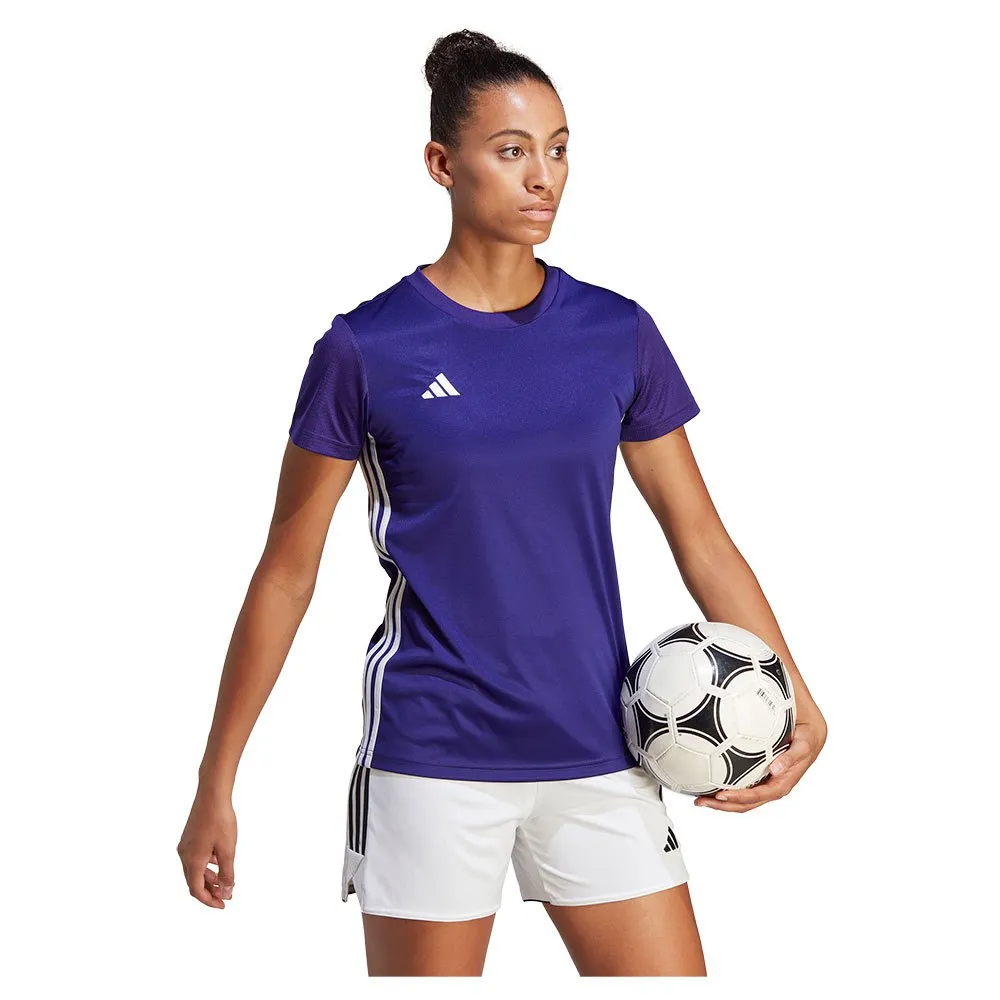 Camiseta de manga curta adidas Tabela 23