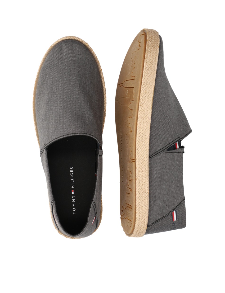 RECYCLED CHAMBRAY SLIP ON