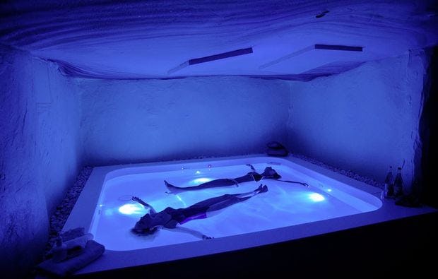 Floating für Zwei in Oberursel als Erlebnis I mydays