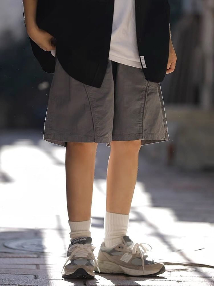 Nightbell - Mid Rise Effen Shorts