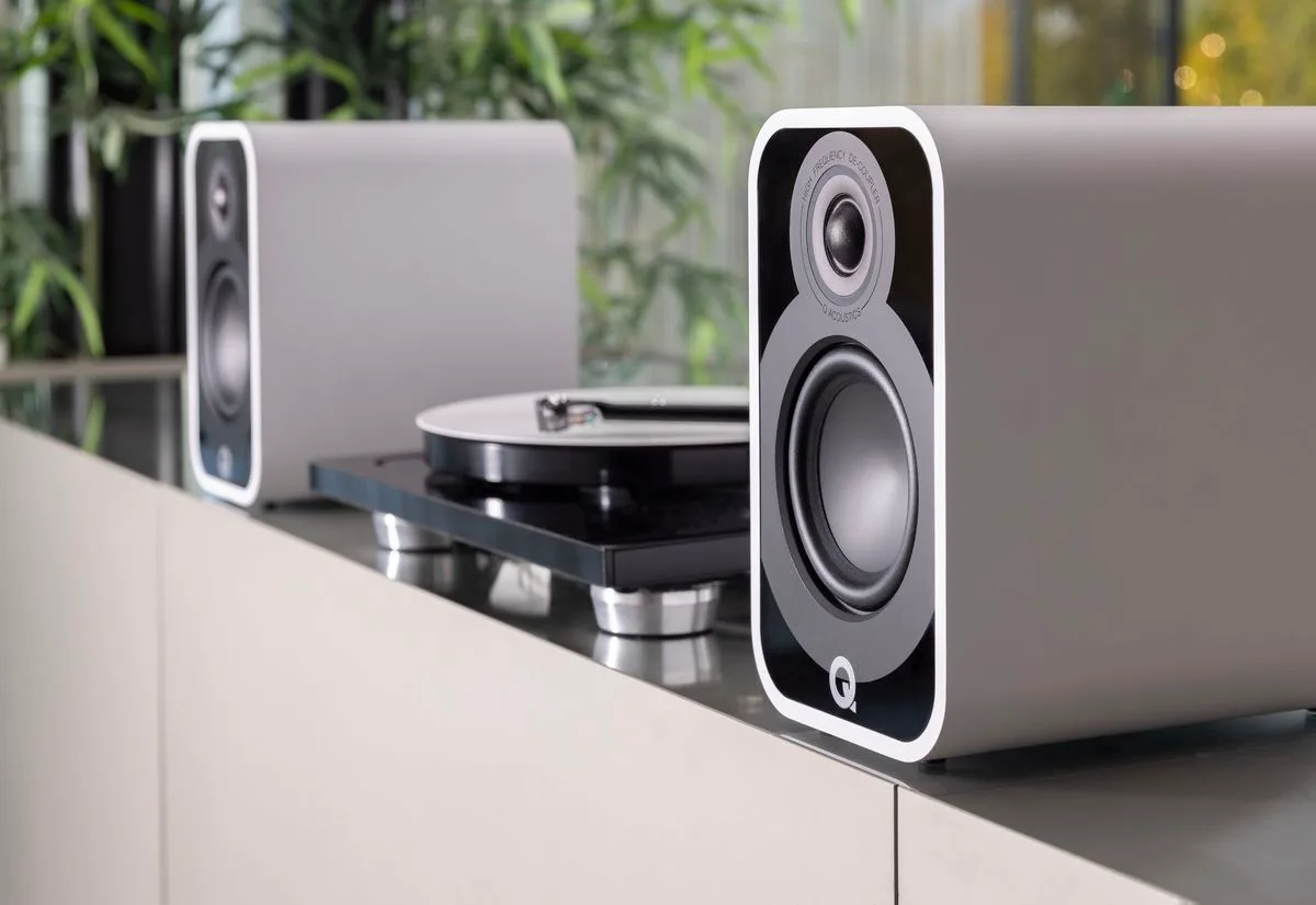 Q Acoustics 5010 Blanc mat (la paire) Enceintes bibliothèque