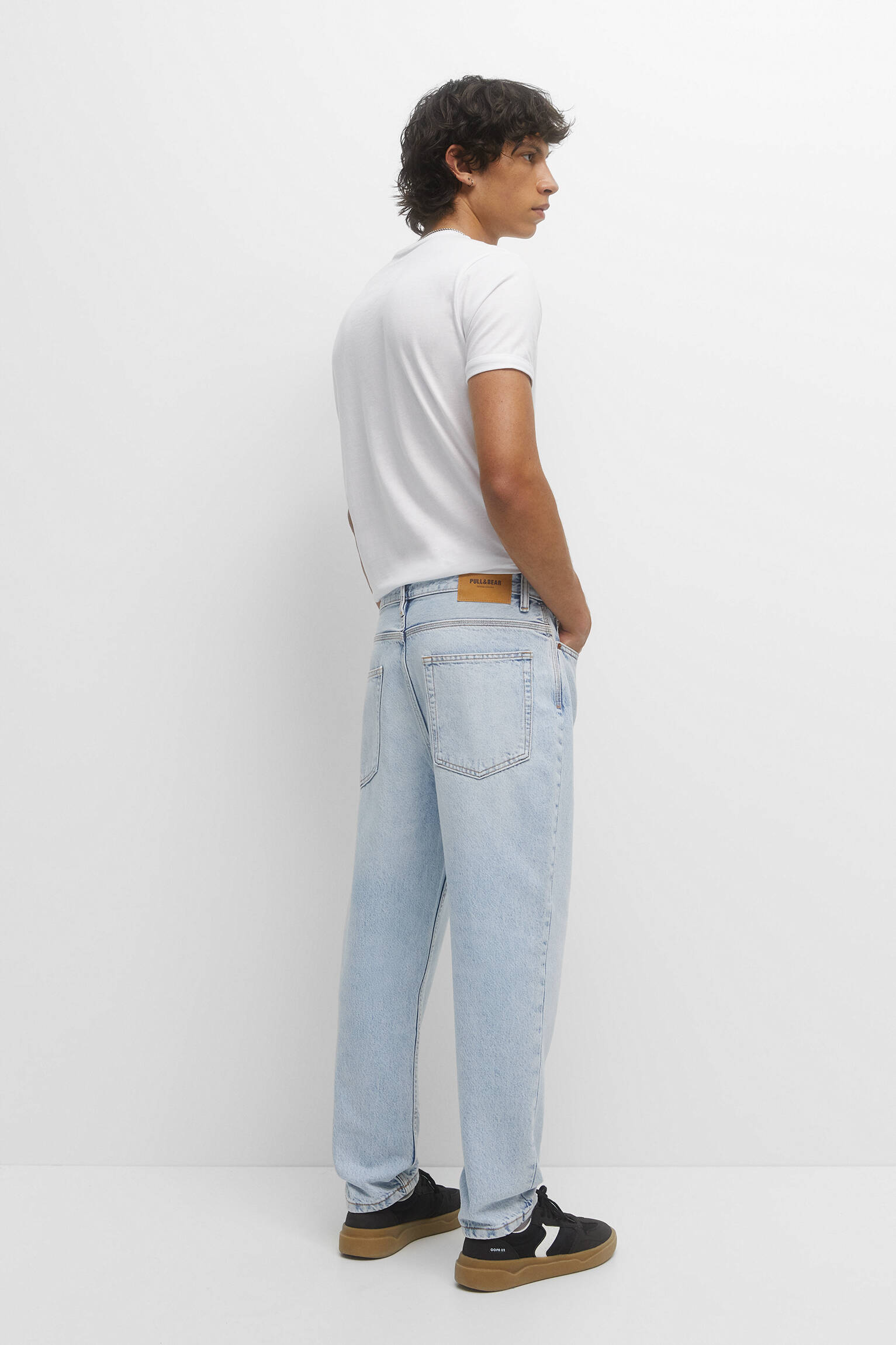CALÇA JEANS RELAXADA - ÍNDIGO CLARO