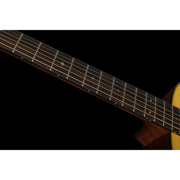 Martin Guitar 0-18