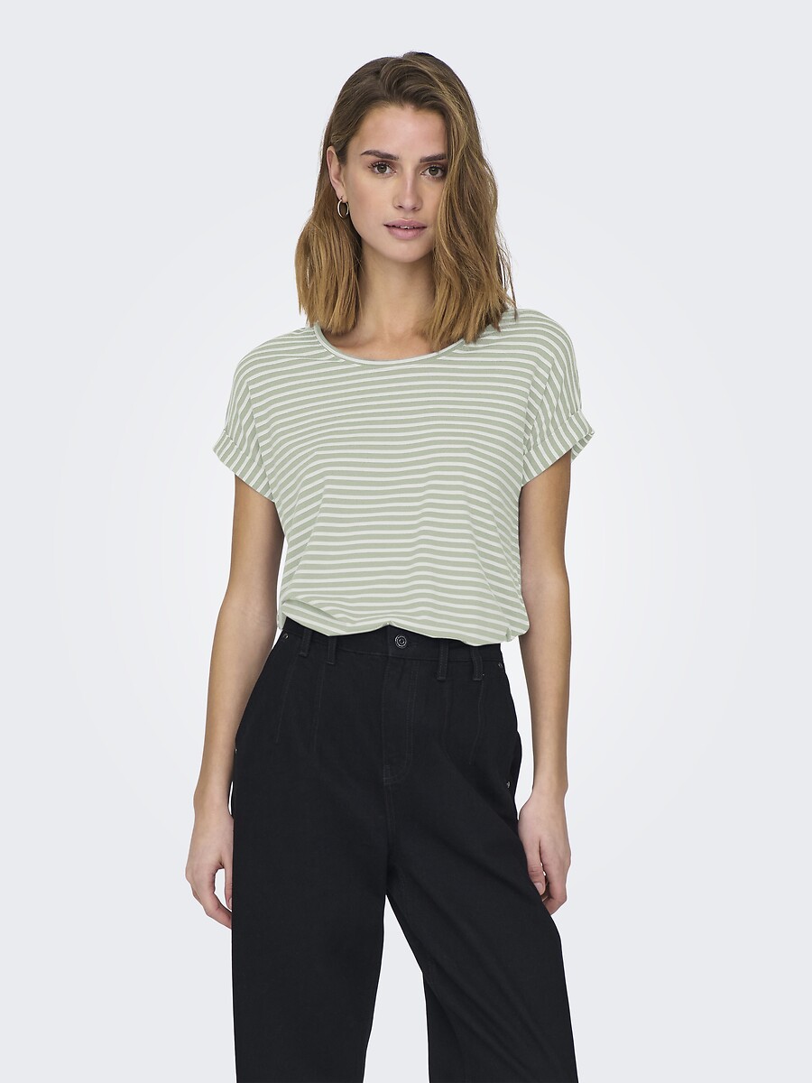 SOMENTE<br>Camiseta com listras finas, mangas curtas