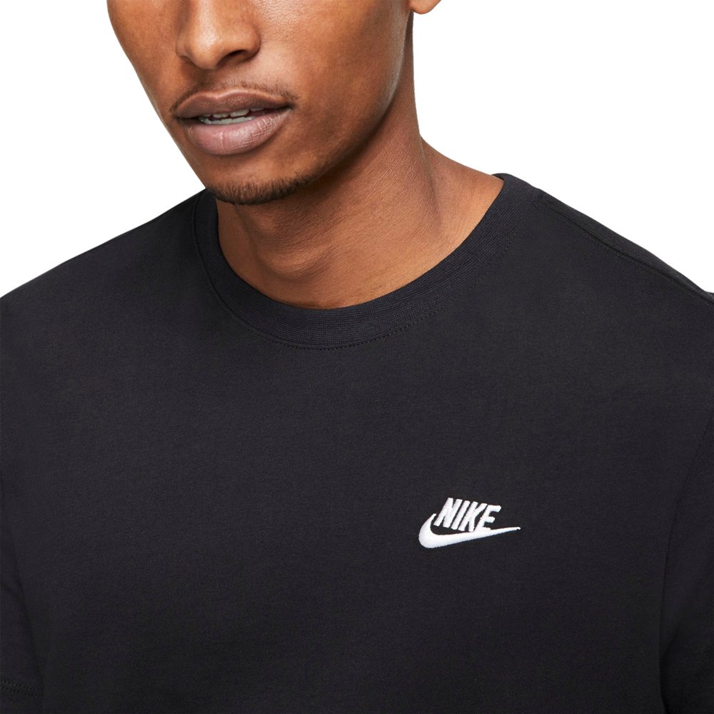 Nike Sportswear Club T-Shirt Herren schwarz