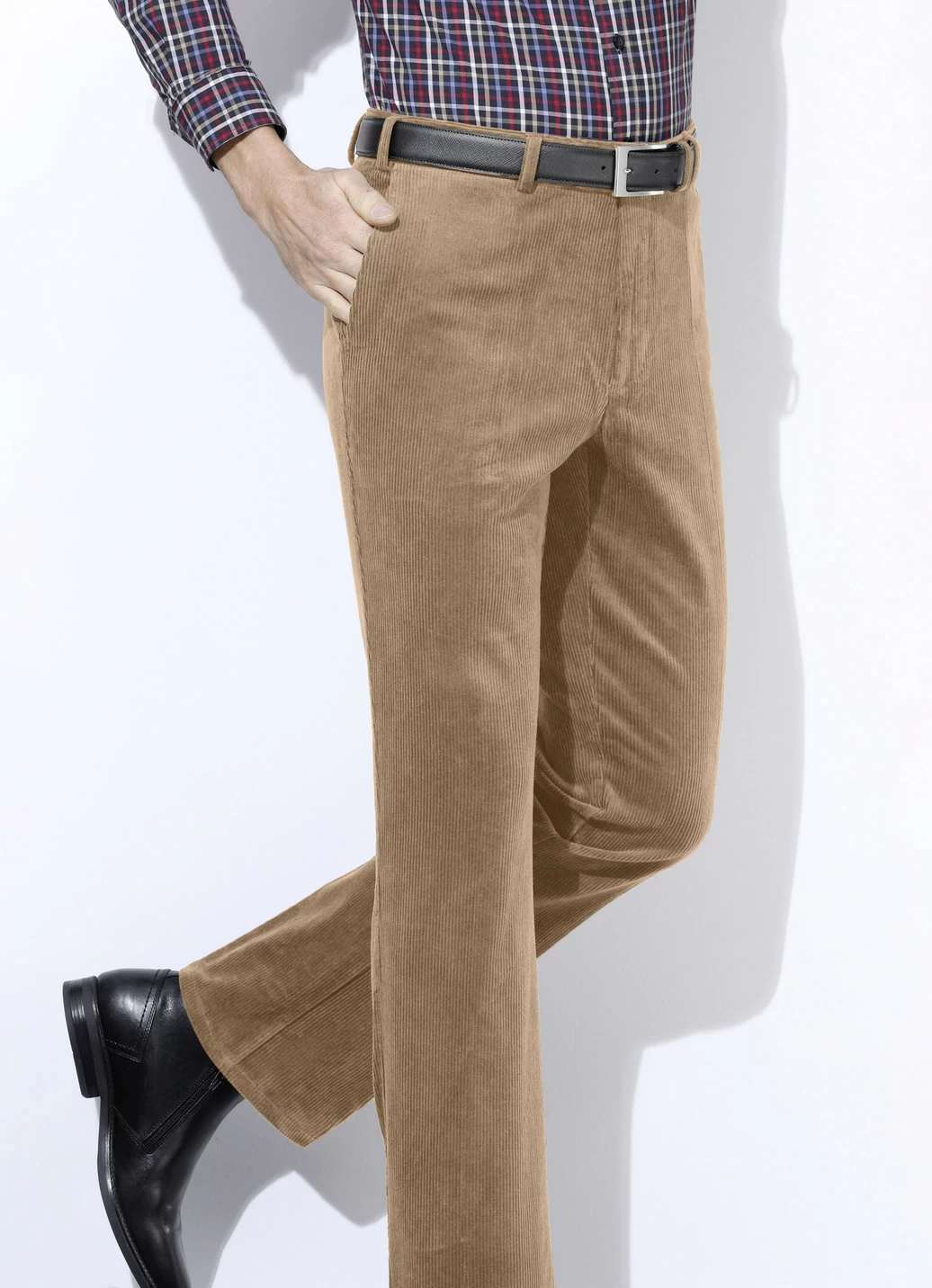 Cordhose mit Dehnbund in 3 Farben
