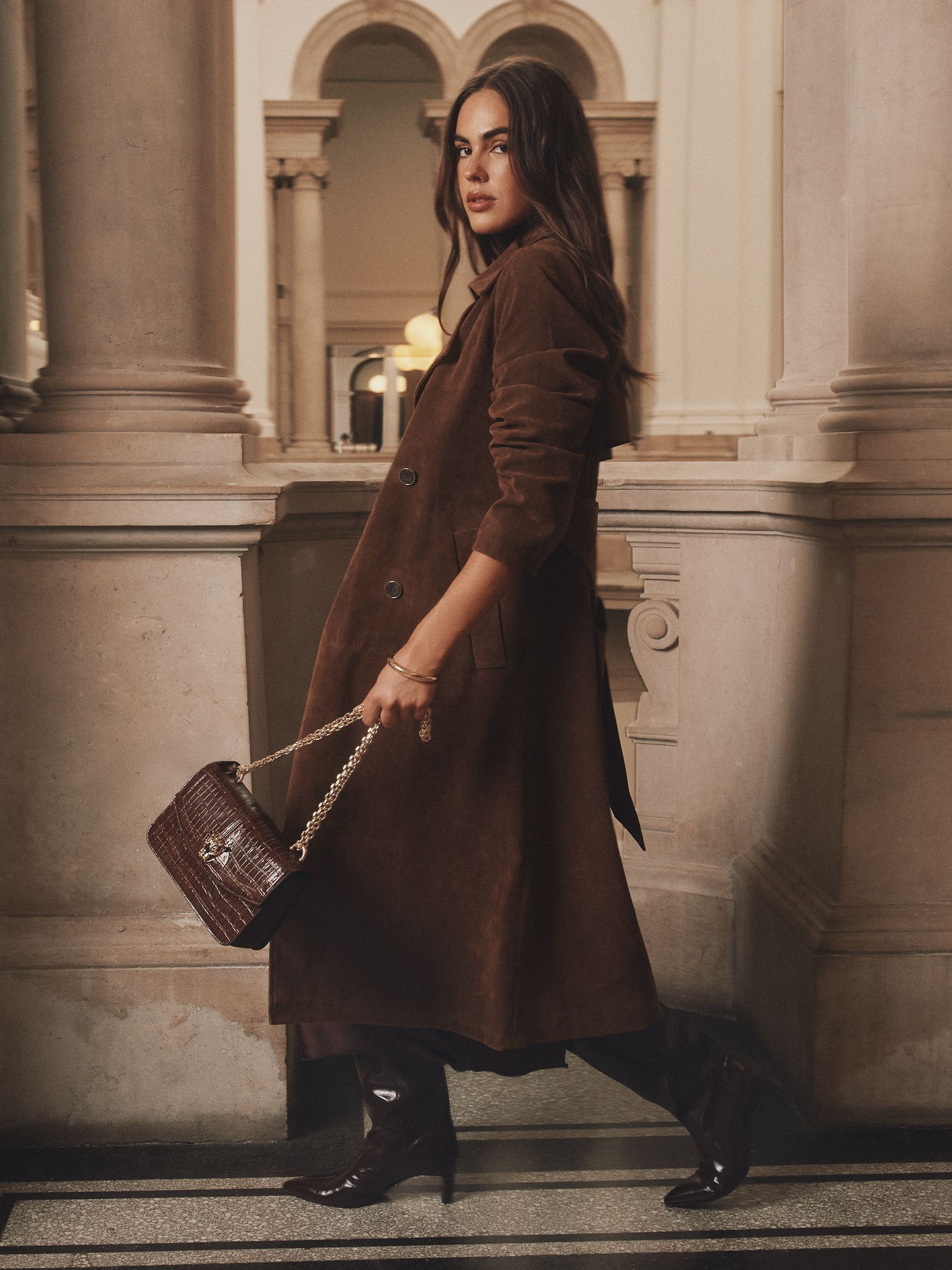 Chocoladebruin imitatiesuède - Lipsy Ruimvallende Lange Trenchcoat