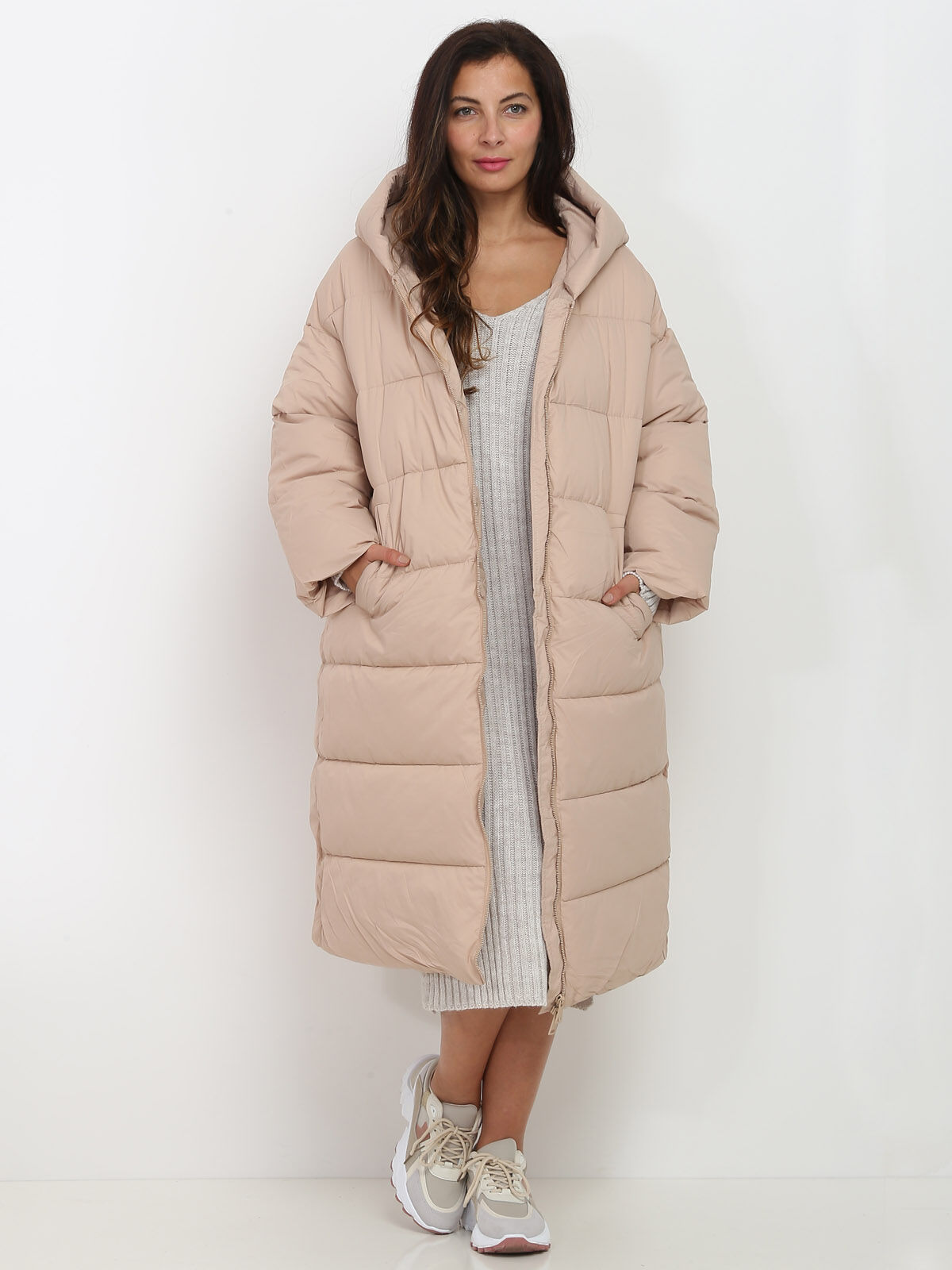 Doudoune oversize matelassée ceinturée- Doré rose
