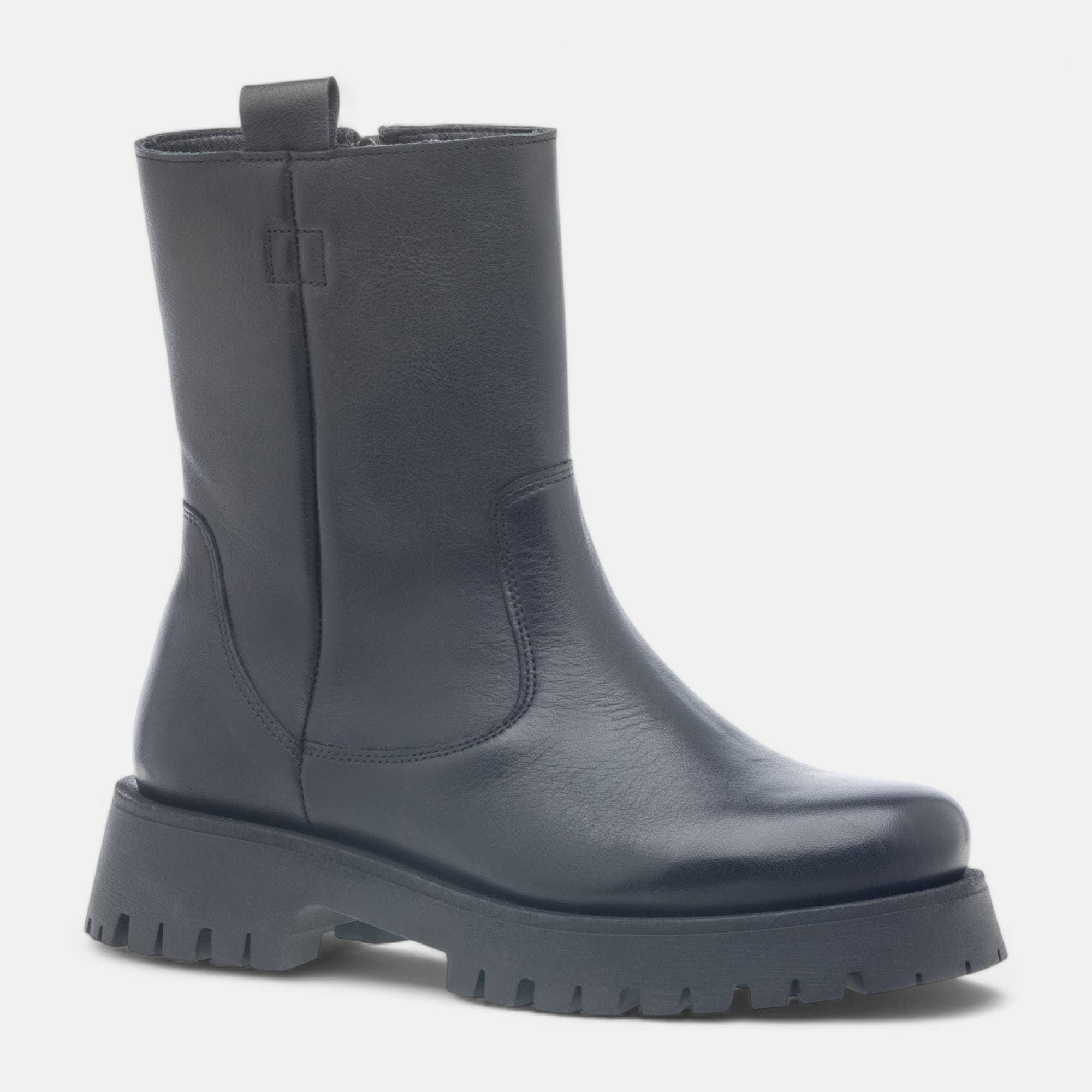 Boots Femme en cuir noir