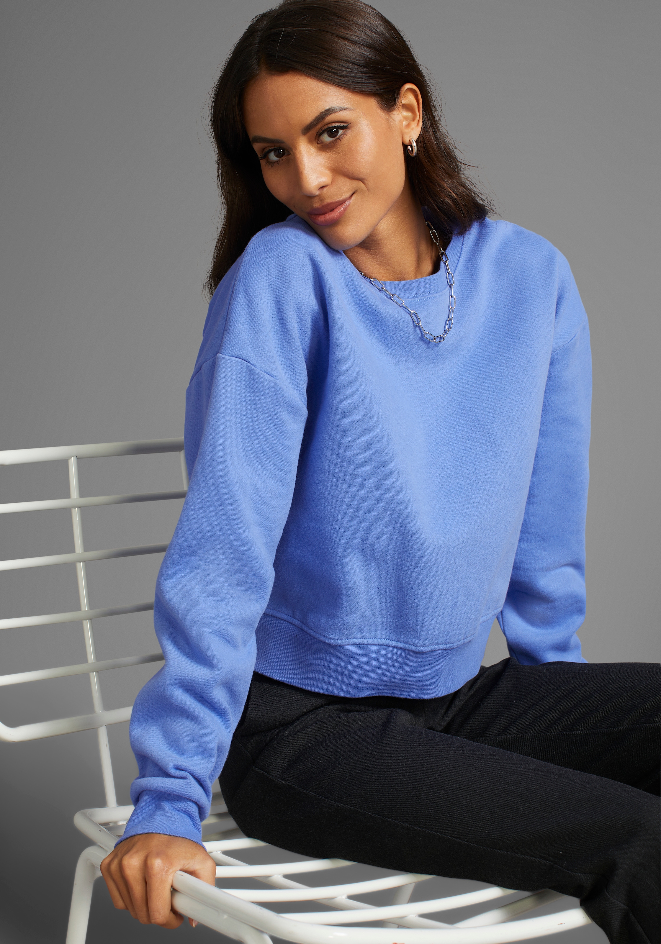 Laura Scott Sweatshirt , Cropped Form