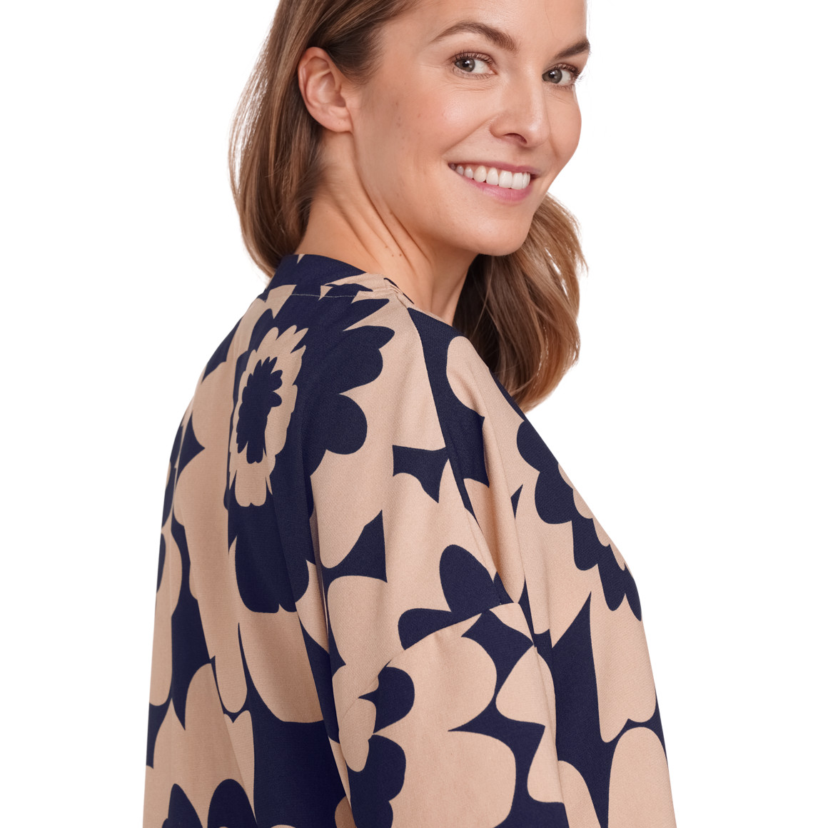 Gina Benotti Damen Bluse mit elastischem Saum beige / dunkelblau