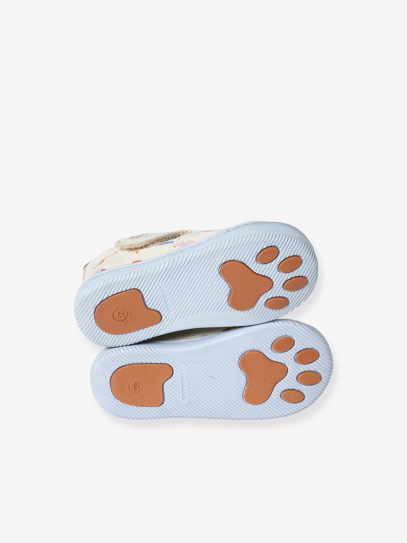 Sapatinhos de bebê em couro macio com fecho de velcro, azul-acinzentado.