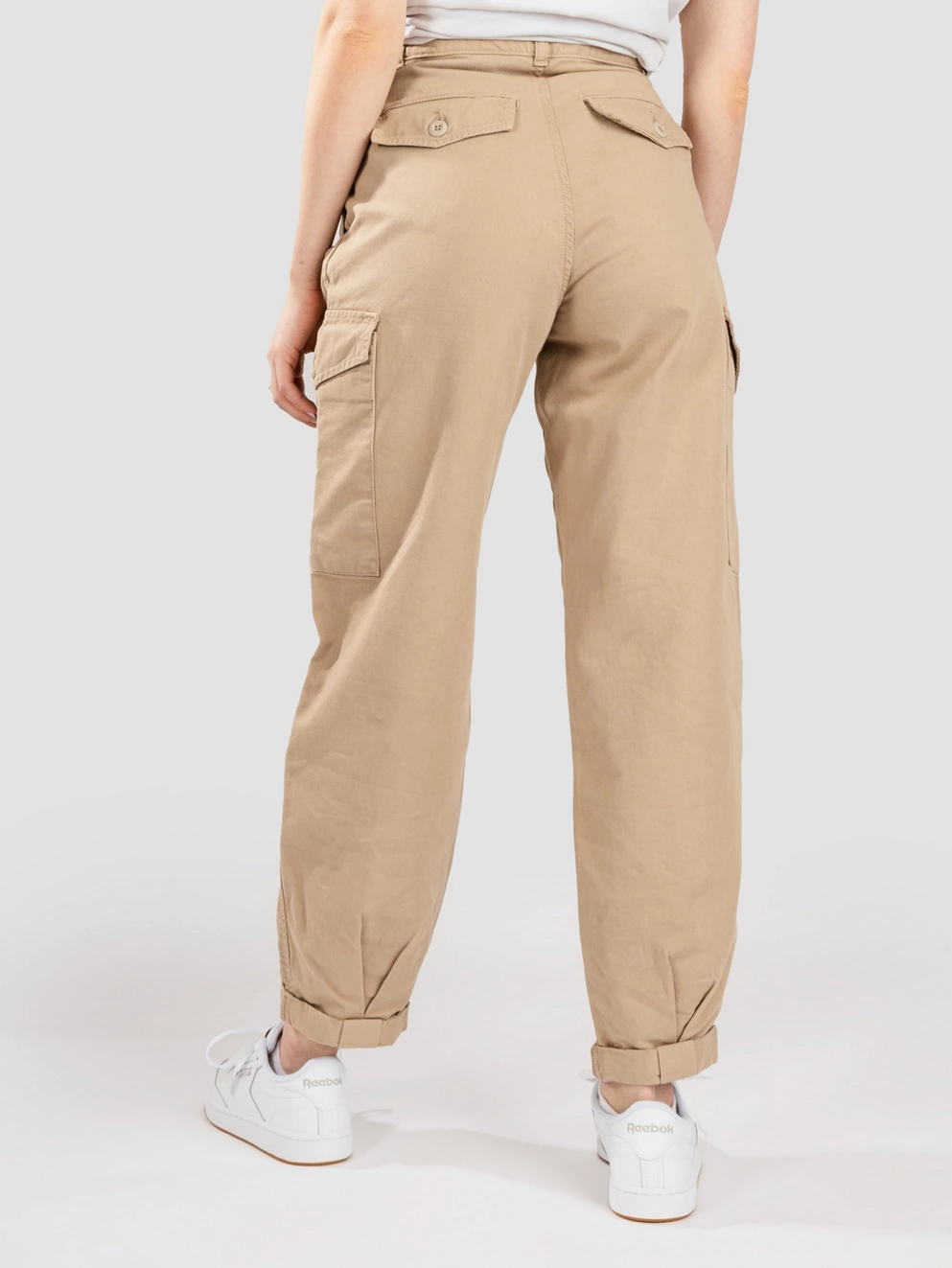 Carhartt WIP Collins Pants garment dyed wall