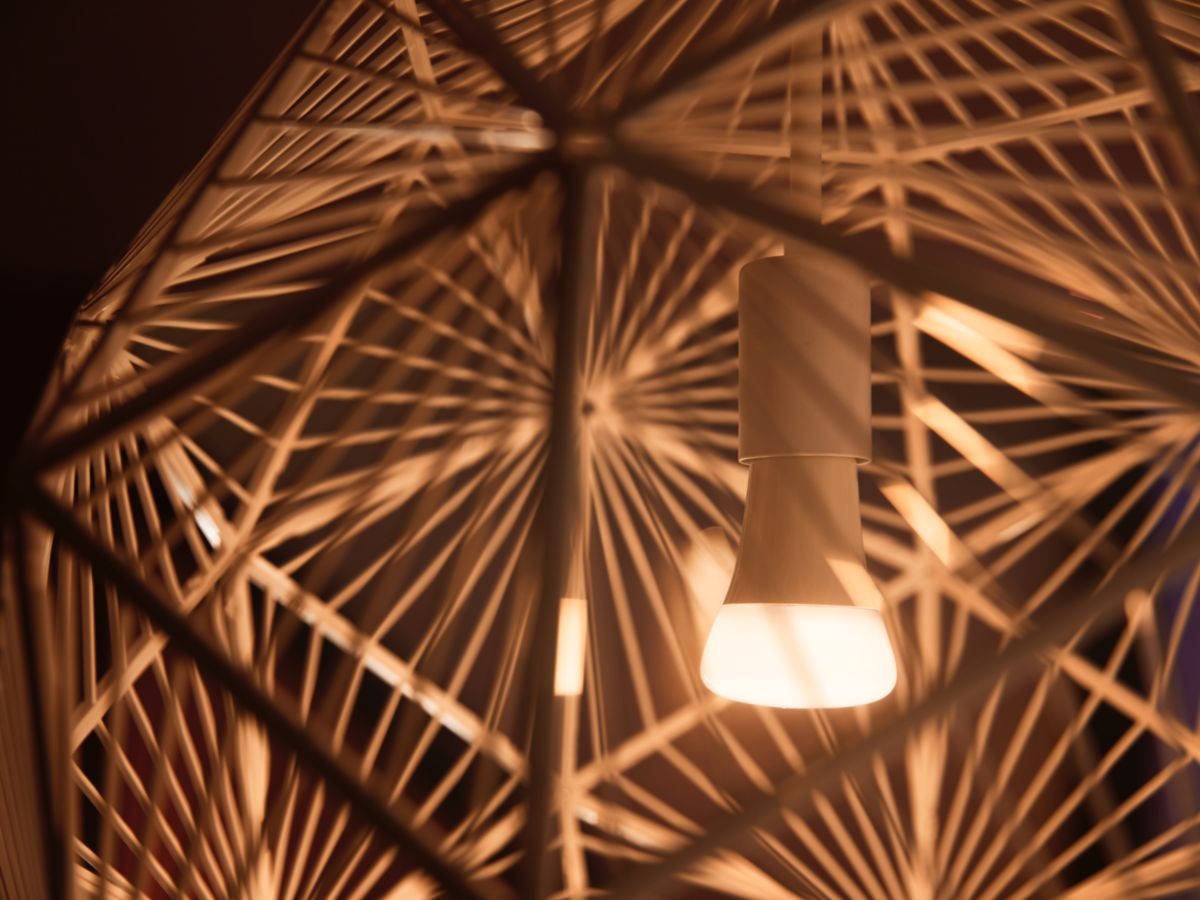 Philips Hue - E27 Bulb 13.5/100W- White Ambiance