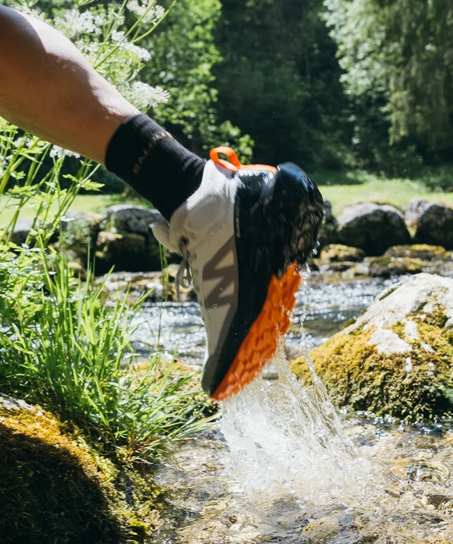 ELIXIR ACTIV MID GORE-TEX  Hiking-Halbschuhe Herren