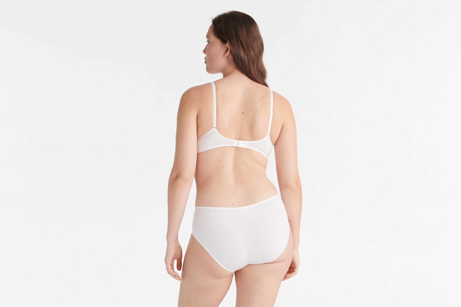 Monica soyeuse Shorty SILK E21
