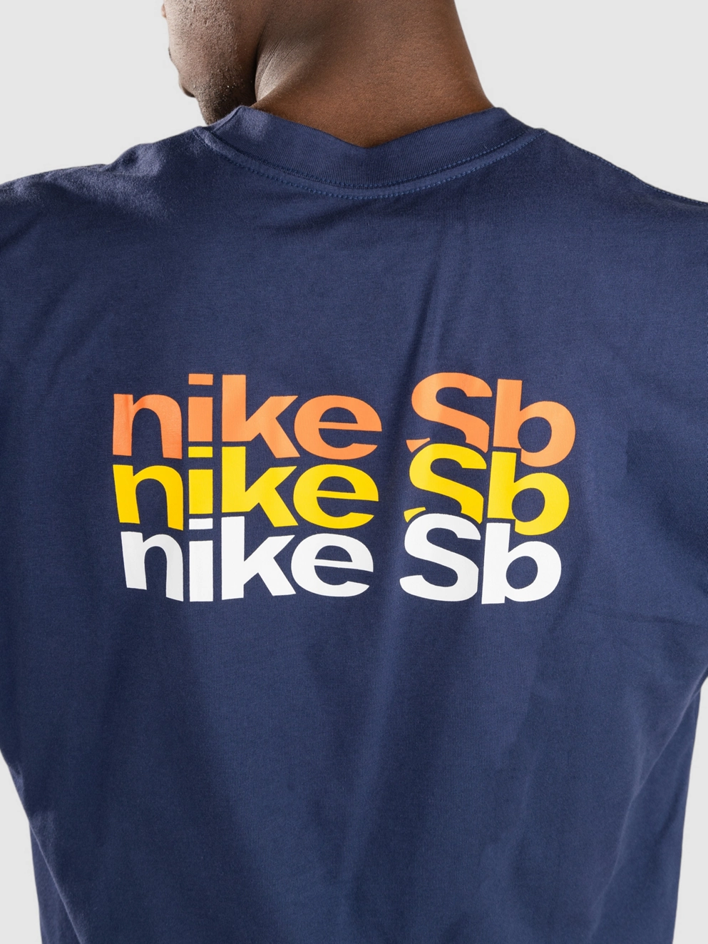 Nike Repeat T-Shirt mitnight navy