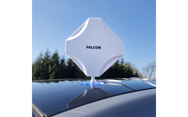 Falcon EVO 5G Flex LTE Dachantenne und Fensterantenne mit mobilem WLAN Router